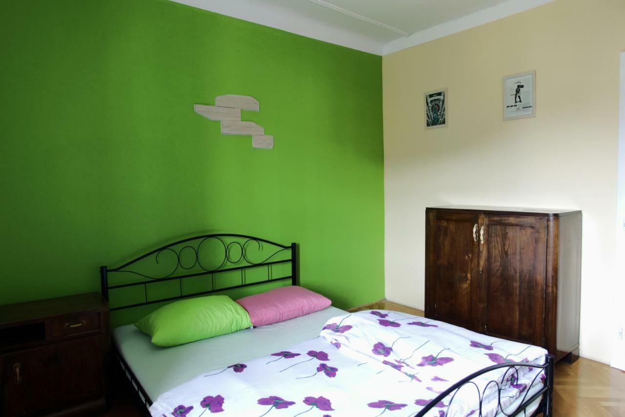 Komen Residence Muzica Bed And Breakfast מראה חיצוני תמונה